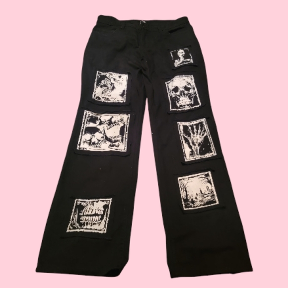 Hot Topic Social Collision Goth Black Skull Patch Wide Leg Jeans 30Wx32L - Picture 1 of 14